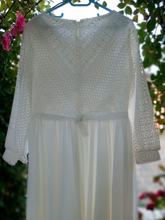 Rochie de nuntă .
