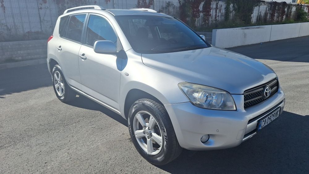 Toyota Rav 4 2007 2.0 Автоматик ГАЗ 4х4