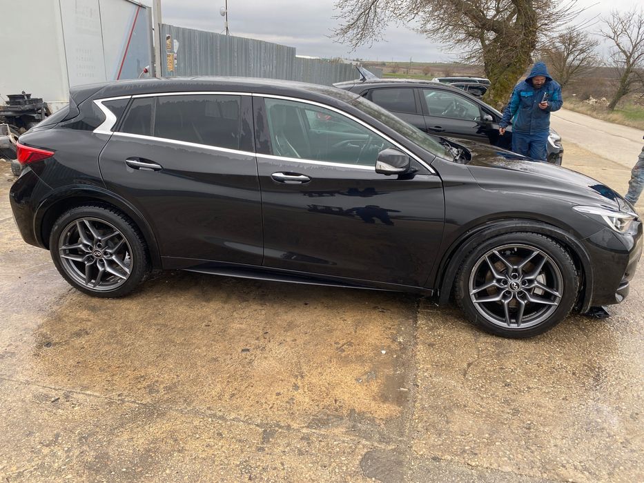 Infiniti Q30S 2.0T 211ph., engine 270920, Sport, AWD, Panorama, Bose