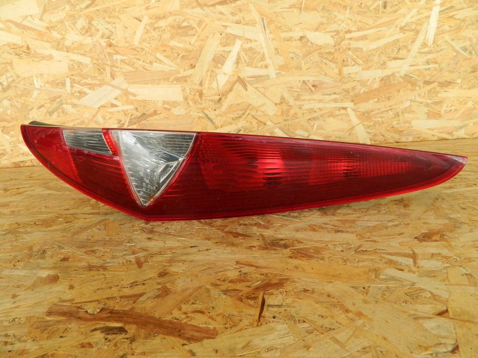 Stop dreapta Fiat Punto, 2003, 2004, 2005, 2006, 2007, 2008.