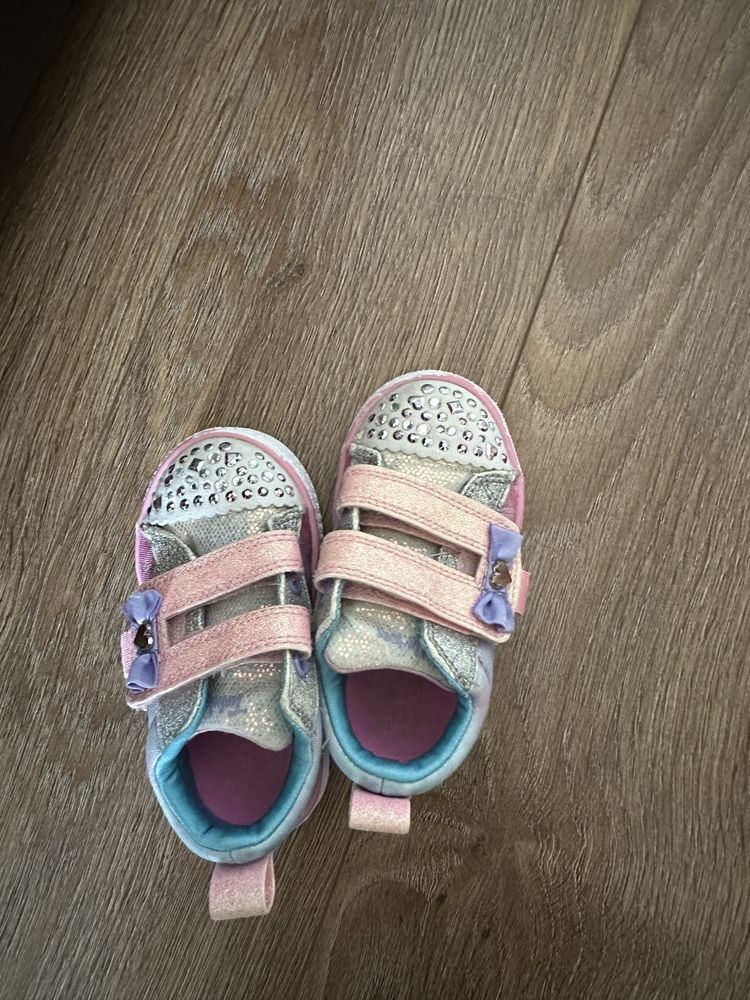 Skechers ghete adidasi lumini 22