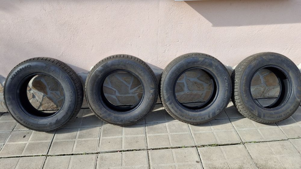 Kumho WinterCraft 205/70 r15