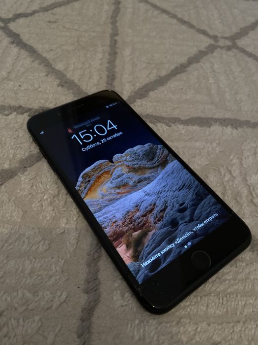 Iphone 7 plus продам