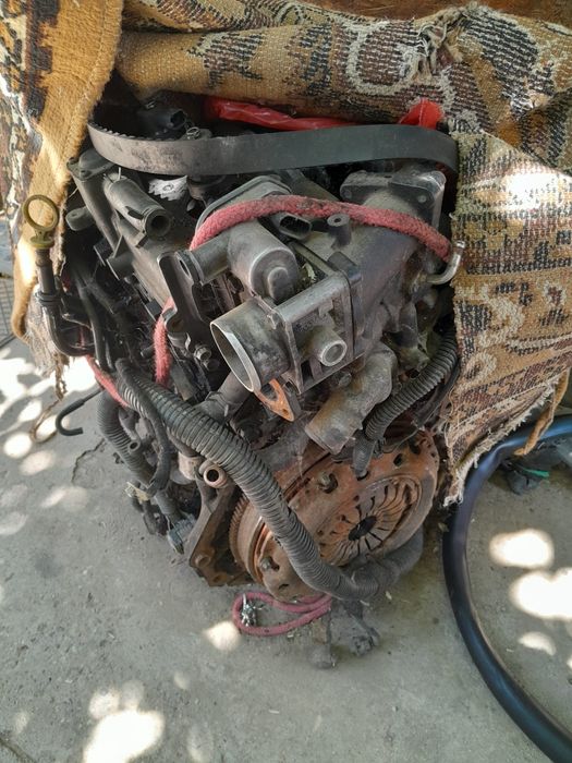 Vând motor Opel Astra h 1,7dth 101cv  pentru piese