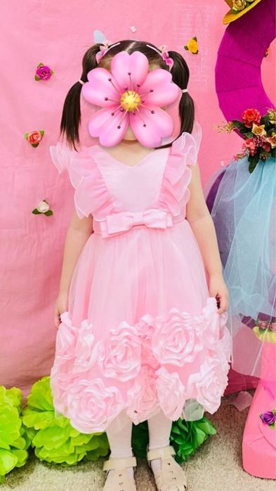 На Прокат розовое платье