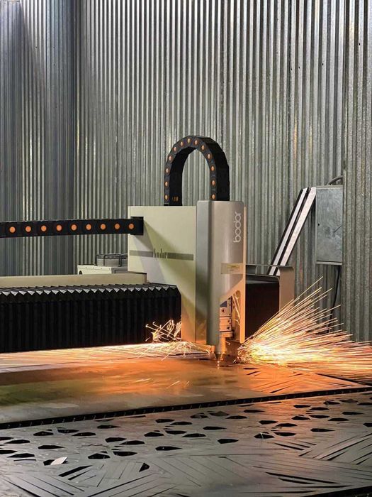 Лазерная резка плазменная резка Услуги Резка металла, Плазма лазер