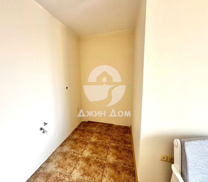 Продава се Едностаен апартамент в Несебър - 35 кв.м за 802 €/кв.м - Снимка #4