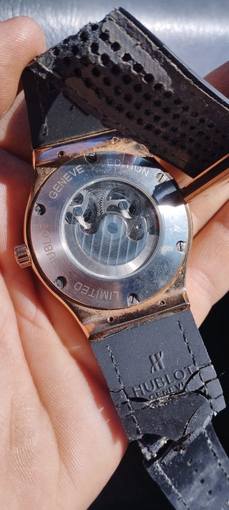 Часовник Hublot Geneve