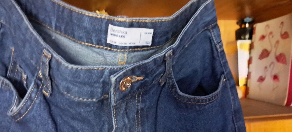 Pantaloni denim,  noi,  mărimea 40 -42