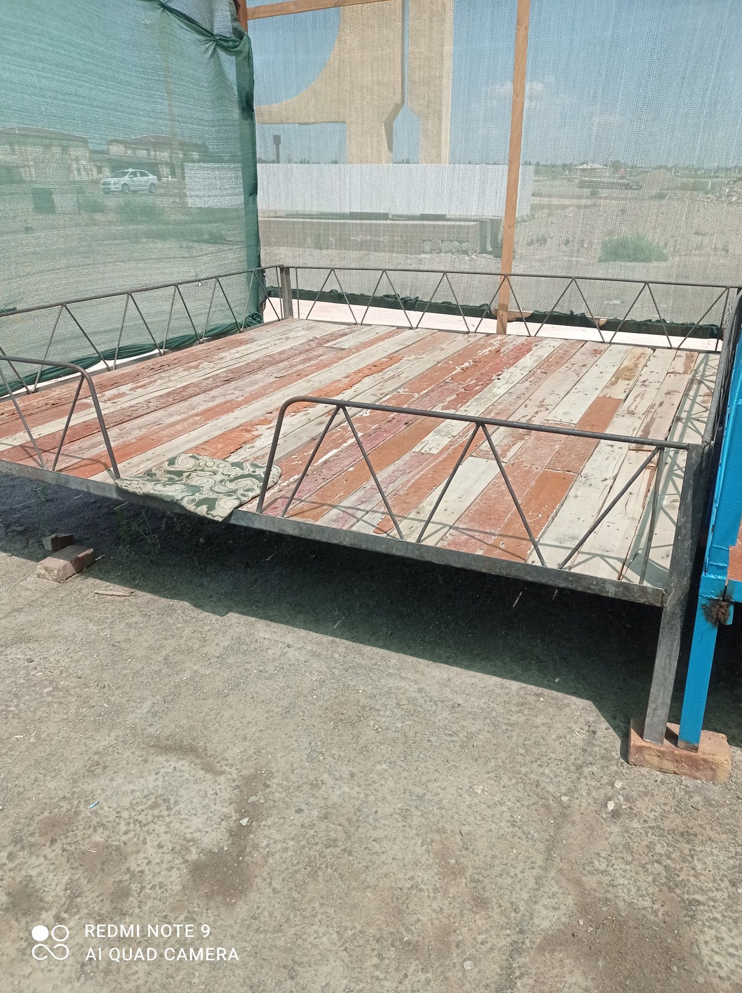 Тапчанлар сатылады размери 3×3 2,5×3