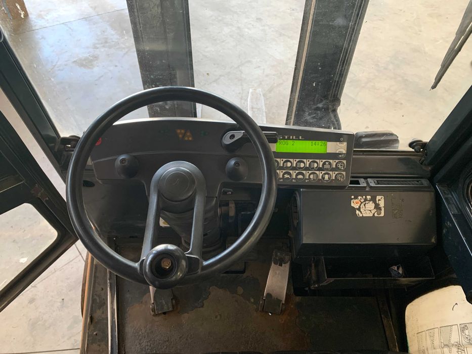 Vând motostivuitor diesel - STILL