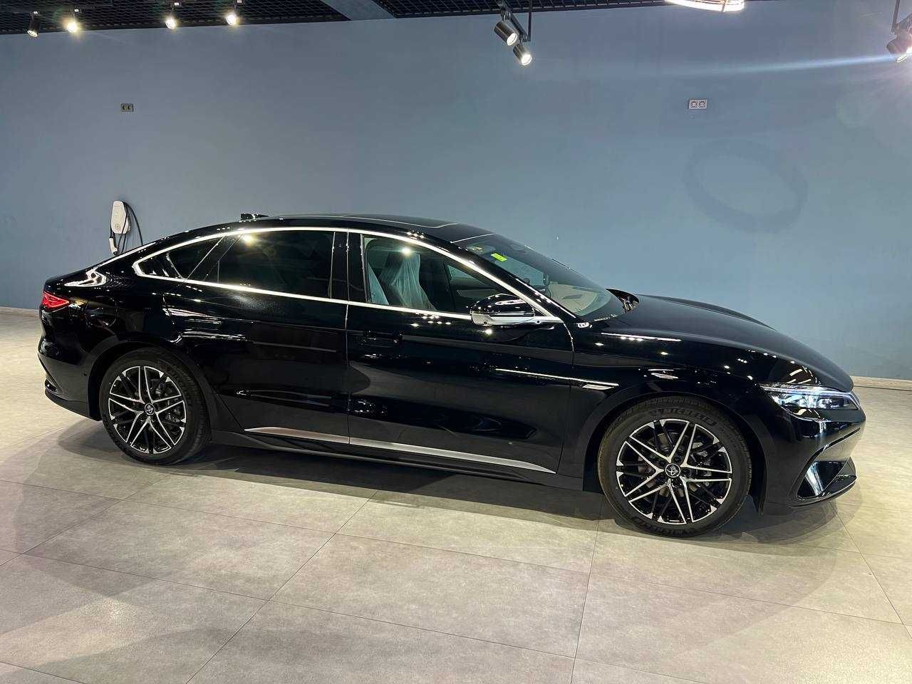 BYD Han 701 km 2025 Smart Drive 3/4 soatda nomizga chiqadi