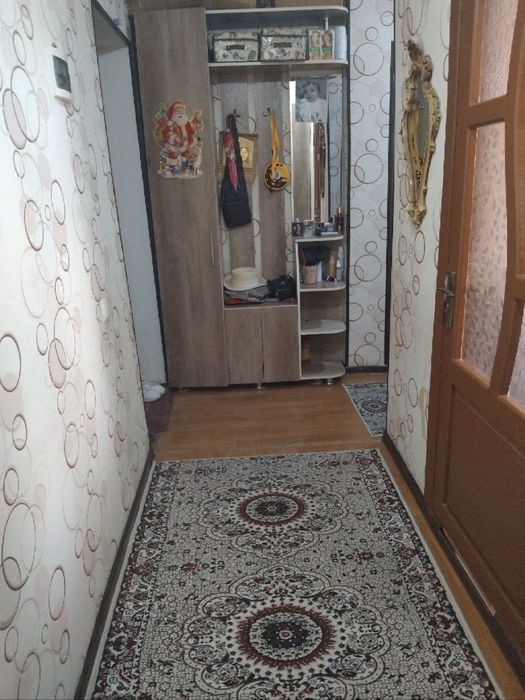 Продаётся 2 комнатная квартира