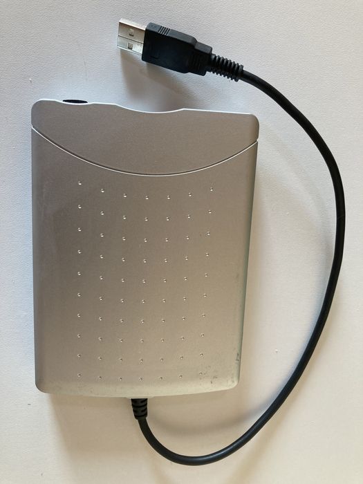 NEC външно USB флопи дисково устройство 1.44Mb 3,5