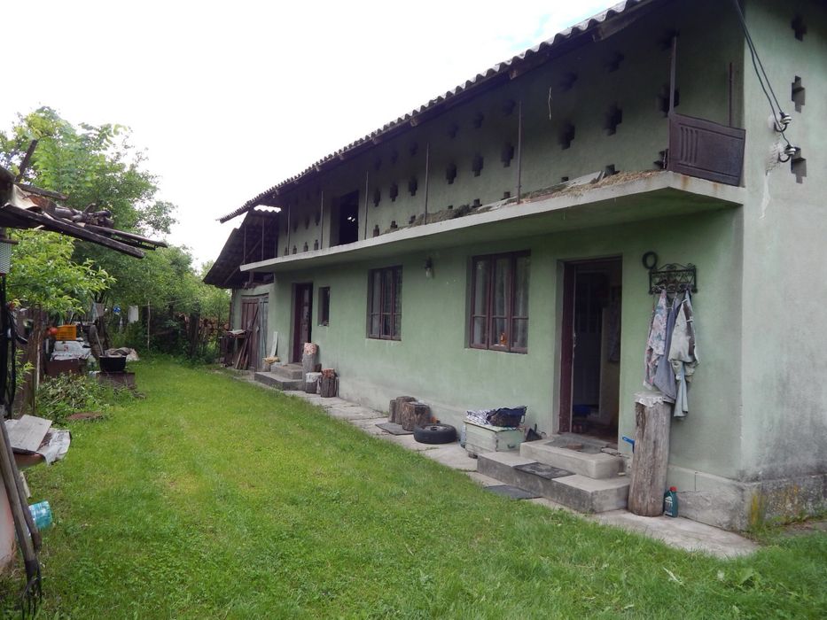 Casa bunicilor la tara