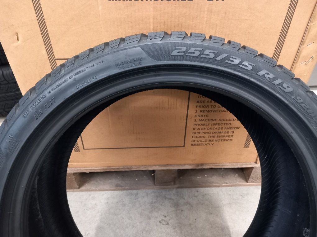 255/35R19 & 225/40R19 PIRELLI WINTER  RUN FLAT Неразличими от НОВИ