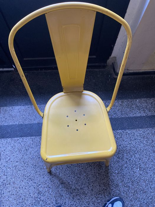 Метални градински столове