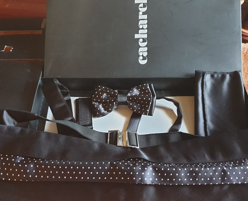 Set accesorii costum pt evenimente- Cacharel