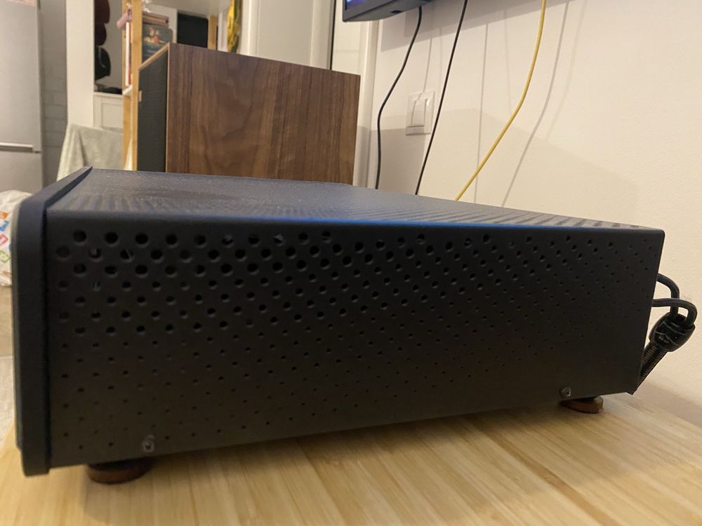 Amplificator Atoll in200se (200watts in 4ohm,120watts in 8ohm)