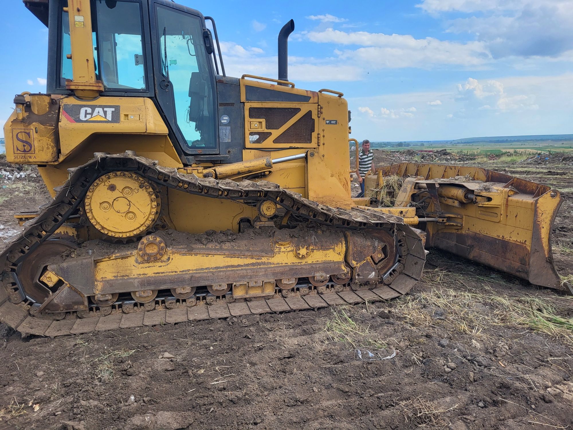 Buldozer Caterpillar D6N  LGP