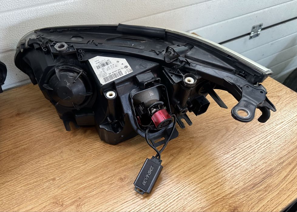 Оригинални фарове от BMW/бмв -  Е60/Е61 LCI FACELIFT   5-та серия