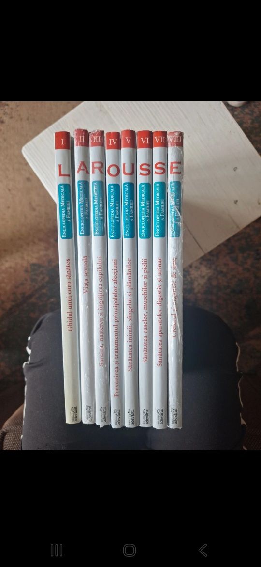 Colecție enciclopedie Larousse