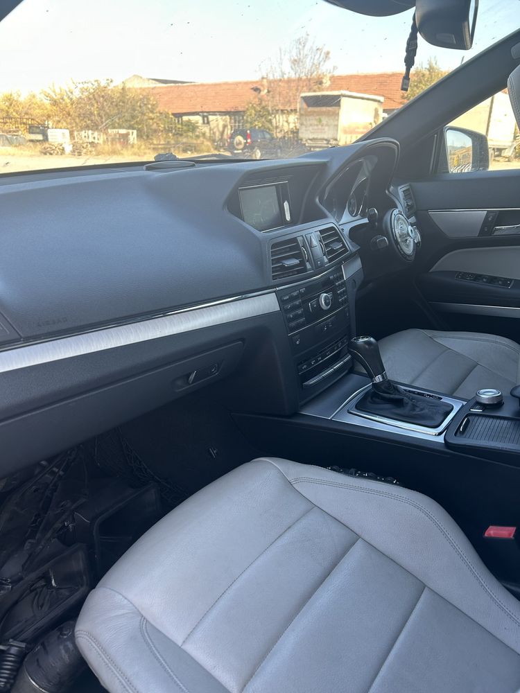 На части Мерцедес Е350 купе цди w207 / Mercedes E350 cdi w207