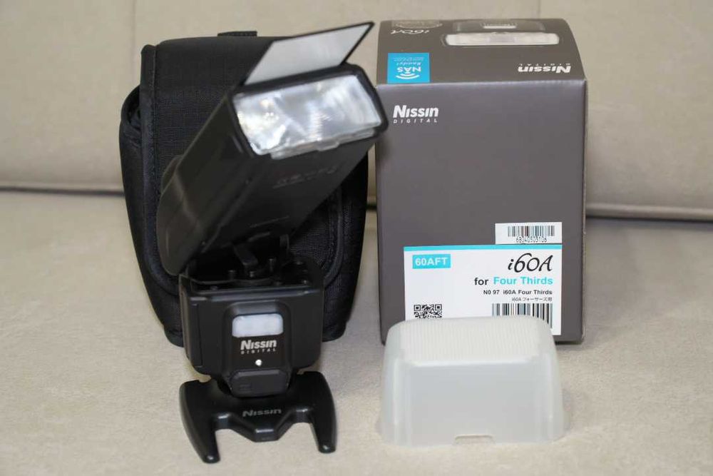 Вспышка Nissin i60A Micro 4/3