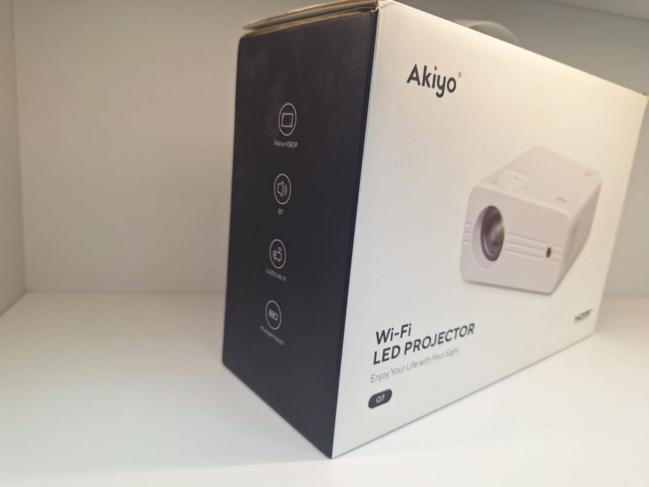 Proiector Akiyo Q7