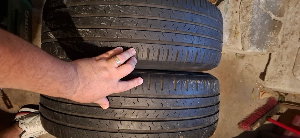 2 buc anvelope 215 60 16 continental