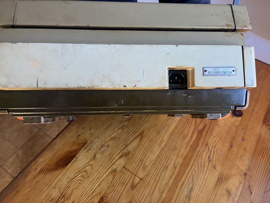 Ретро пишеща машина