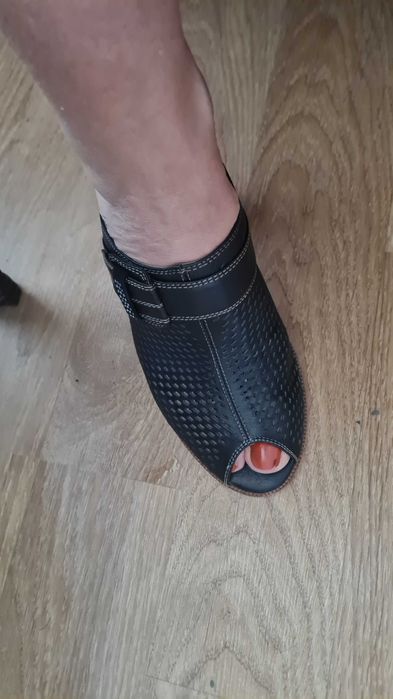 Saboti piele eleganti 38