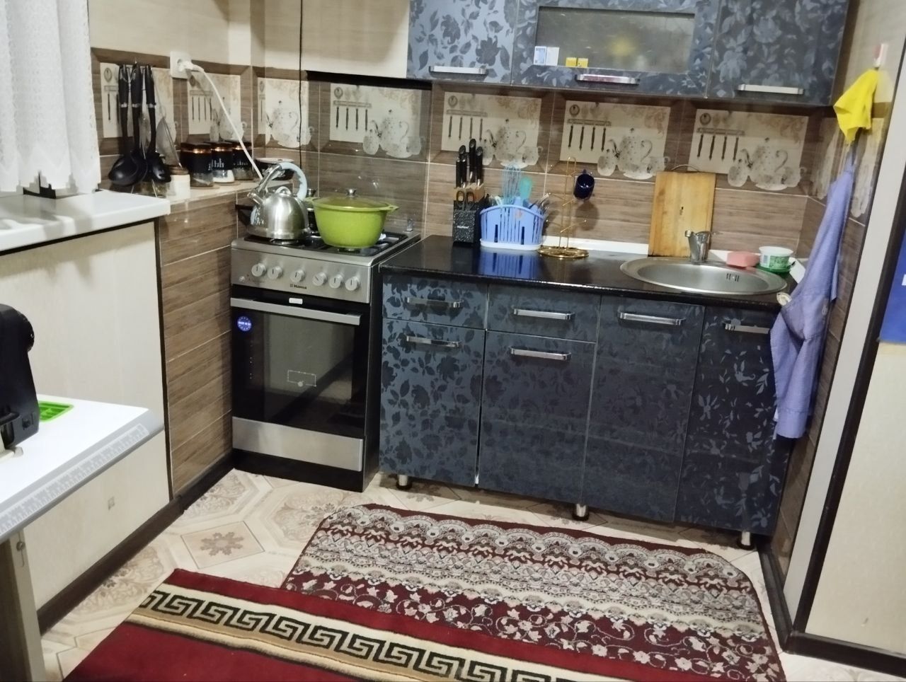 4 xonali uy sergeli qo'yliq 6 massiv