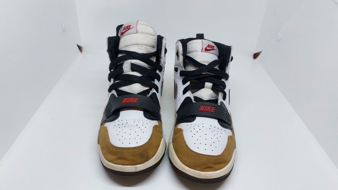 Детски маратонки Nike Air Jordan