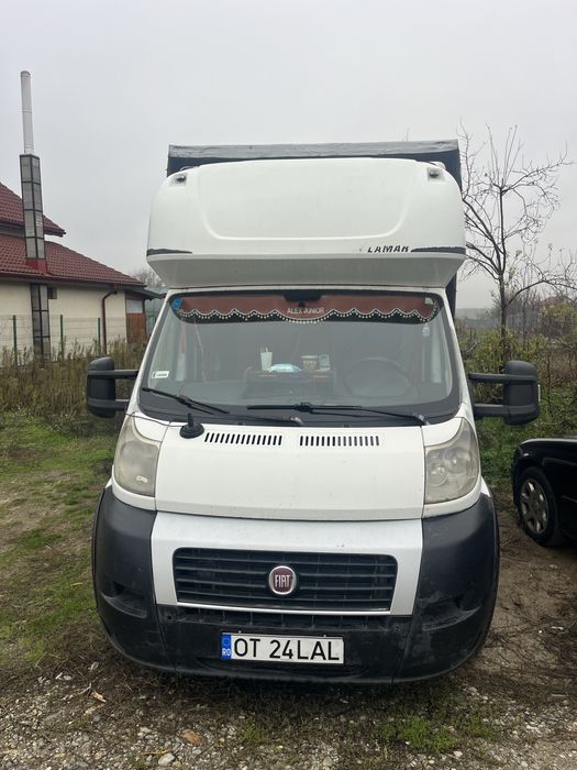 Vand sau schimb cu SUV, 7 locuri sau 8+1