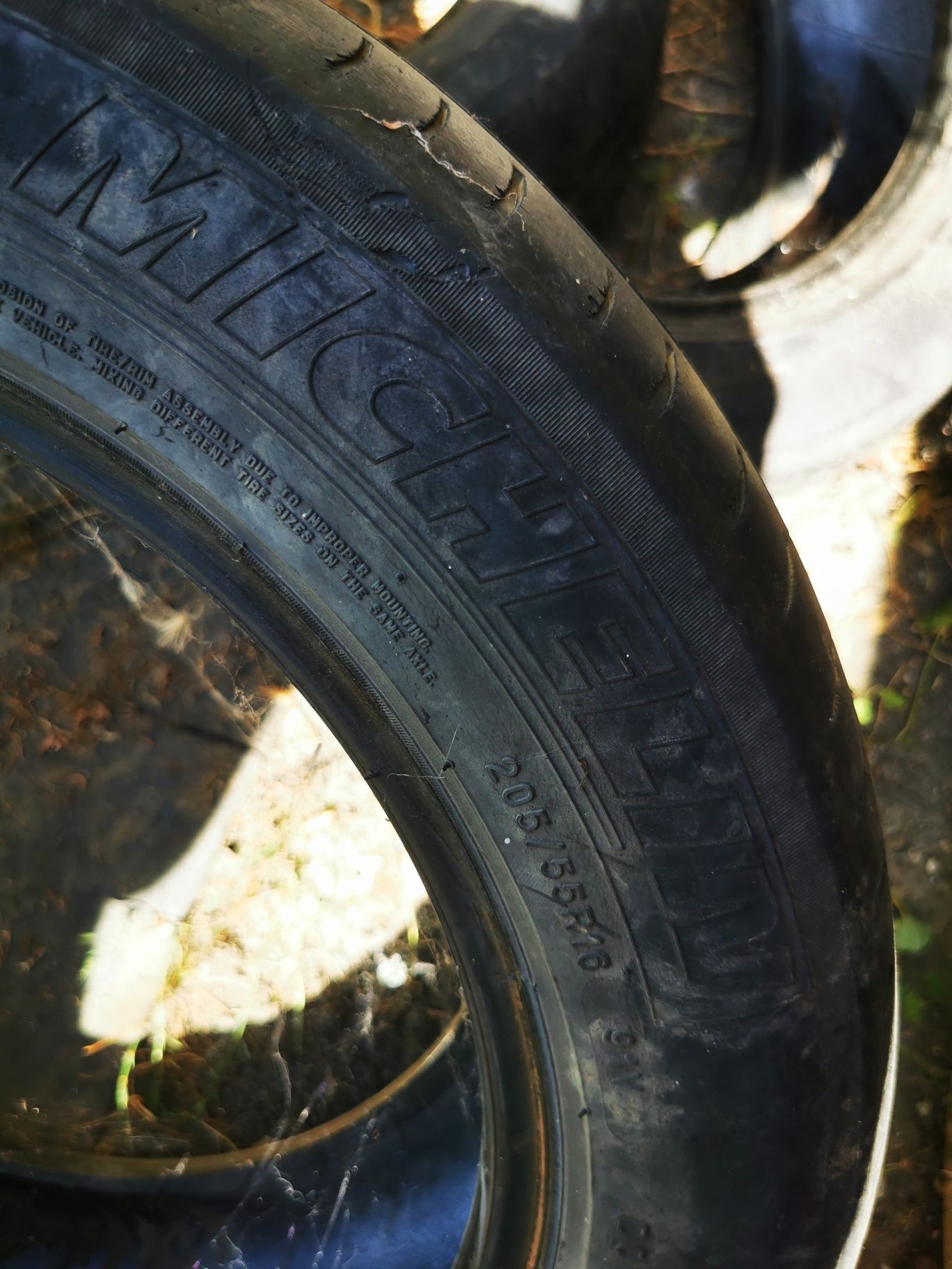 2 cauciucuri michelin de vara folosite 205/55/r16