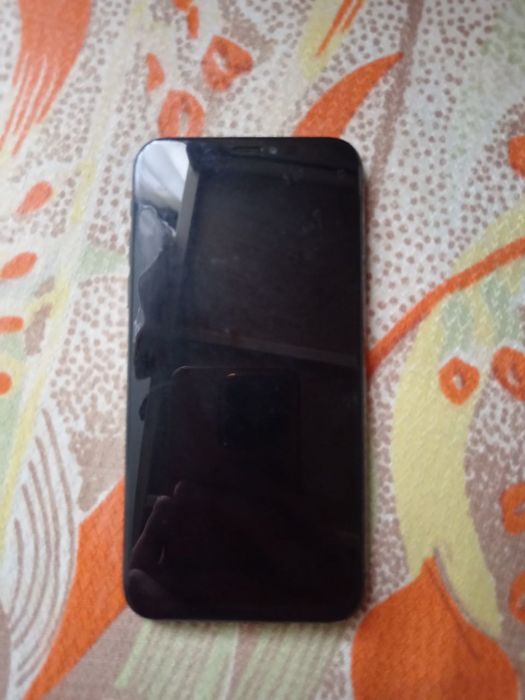 Iphone xs в нормальном состоянии, СРОЧНО!!! возможен торг Доставки нет