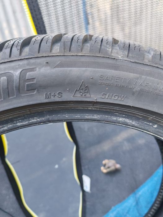 Cauciucuri de vânzare