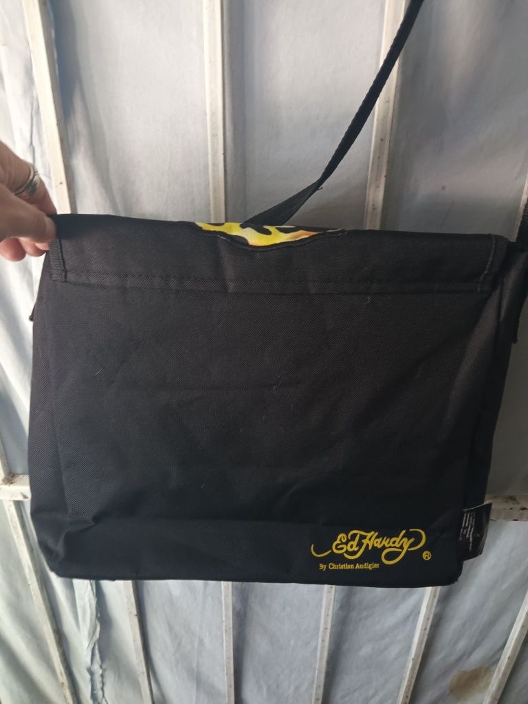 Ed Hardy geanta tip poștaș