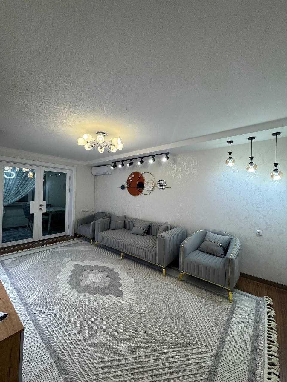 3х комнатная квартира на 2 этаже 70кв/м, в Самарканде