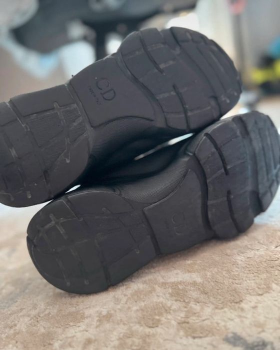 Dior b22 sneakers