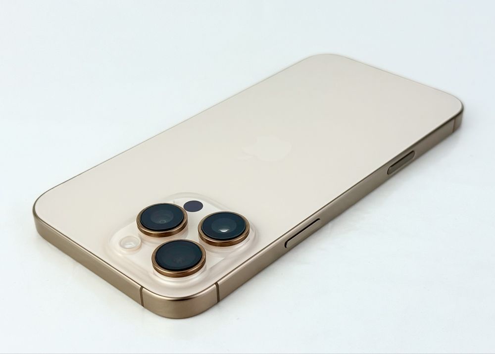 НОВ! Apple iPhone 16 Pro Max 256GB Desert Titanium USA! Гаранция!