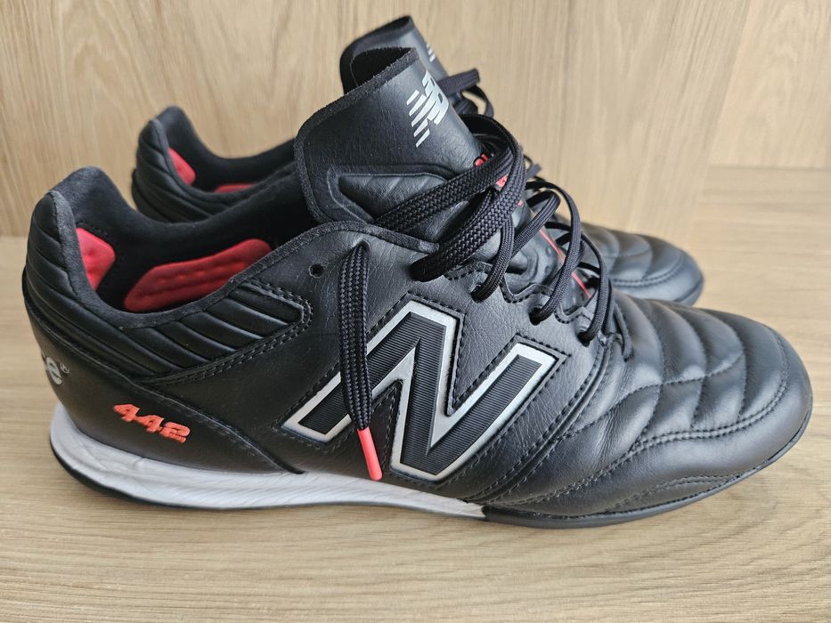 New Balance 442 V2 Pro TF