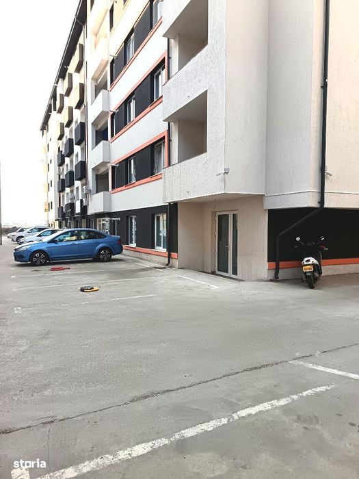 Spațiu comercial + parcare +chirias, Str Ilie Petre,Auchan,Militari