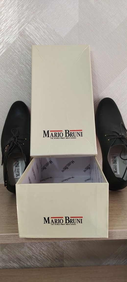 Продам абсолютно НОВЫЕ мужские туфли из натуральной кожи MARIO BRUNI