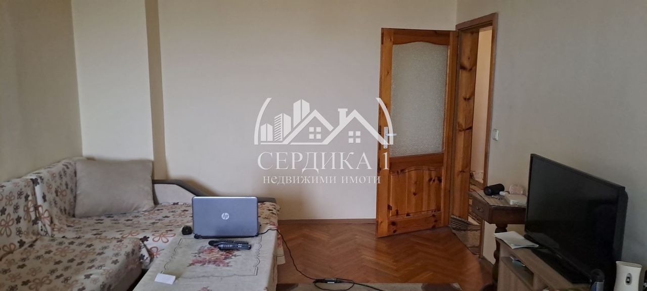Продава се Тристаен апартамент в Благоевград, Еленово 1 - 63 кв.м за 981 €/кв.м - Снимка #1