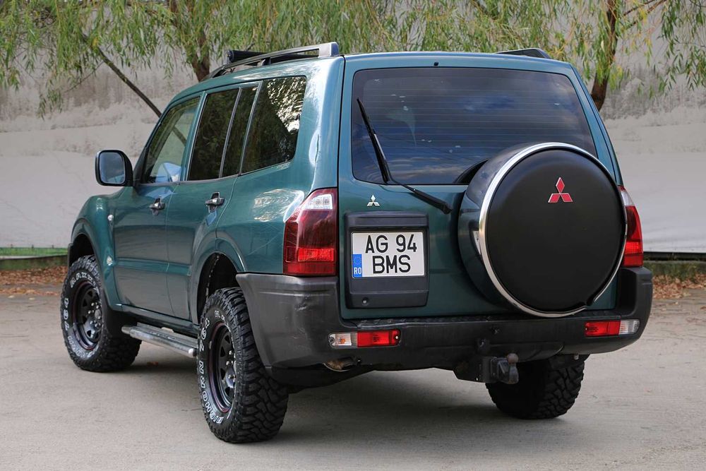Mitsubishi Pajero V60 MK3 2006 2.5TDI