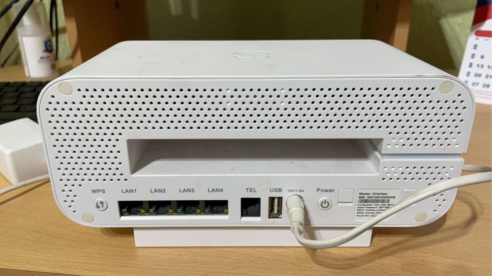 Router DreiNeo 2,4 Ghz si 5Ghz ZTE