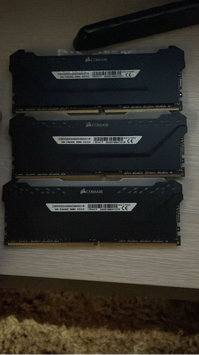 Placa video GTX 1080 8GB - RAM DDR4 64GB 8 buc - RAM DDR4 32GB 3 buc