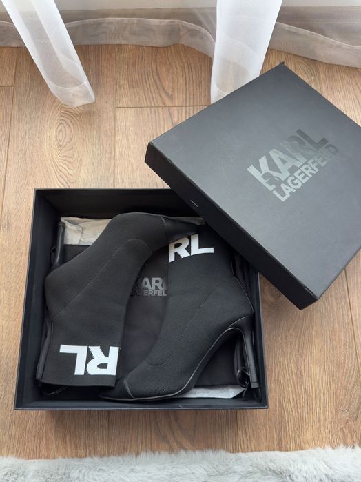 Дамки обувки на ток Karl L*